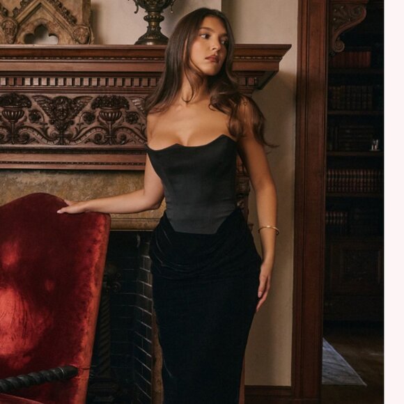 HOUSE OF CB 'Persephone' Black Velvet Strapless Corset Maxi Dress NWOT - Picture 5 of 9